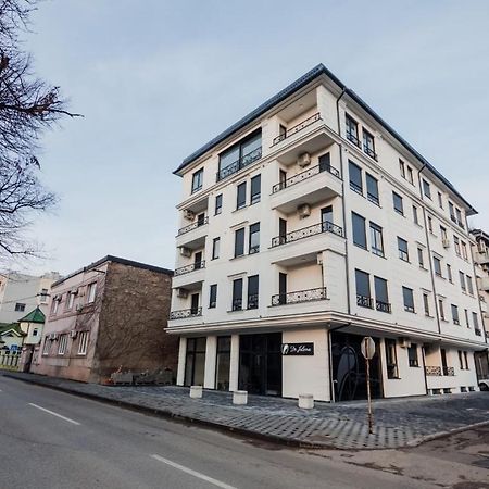 Apartman Park Bijeljina Exteriör bild