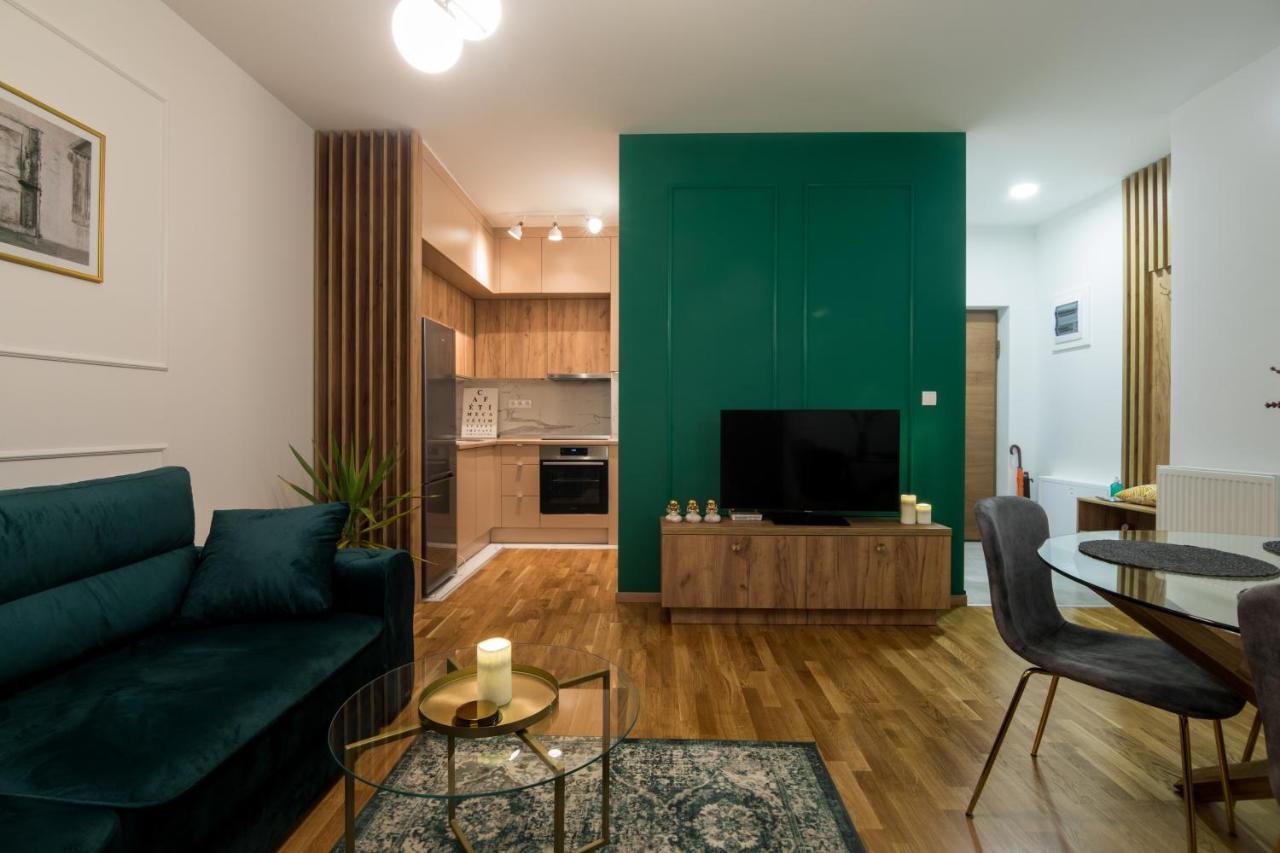 Apartman Park Bijeljina Exteriör bild